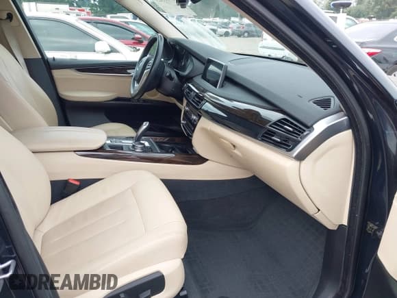 ✅ 2016 BMW X5 xDrive40e • VIN: 5UXKT0C55G0S78733 • Лот: 42905323. Опубликован ранее на IAAI с пробегом 99 115 миль. Бесплатный доступ к архиву аукционных продаж из США и подробный отчёт об истории автомобиля на DreamBid. Изображение 5.