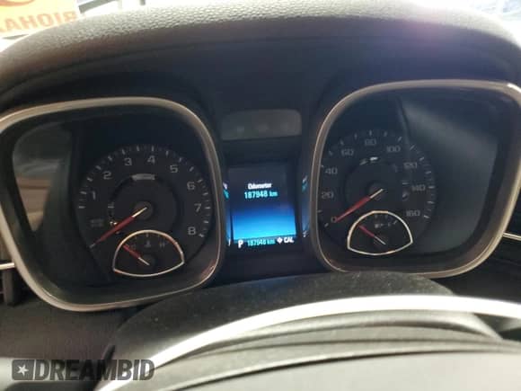 ✅ 2015 Chevrolet Malibu LS • VIN: 1G11B5SLXFF316510 • Lot: 68315194. Wystawiony na Copart z przebiegiem 187 948 mil mil. Skorzystaj z bezpłatnego archiwum sprzedaży aukcyjnych z USA i zobacz szczegółowy raport historii pojazdu na DreamBid. Zdjęcie 9.