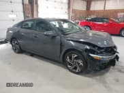 ✅ 2024 Hyundai Elantra SEL • VIN: KMHLS4DG1RU748117 • Лот: 43361344. Опубликован ранее на IAAI с пробегом 17 833 миль. Бесплатный доступ к архиву аукционных продаж из США и подробный отчёт об истории автомобиля на DreamBid. Изображение 1.