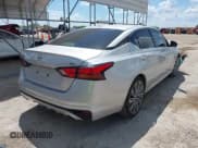 ✅ 2023 Nissan Altima SL • VIN: 1N4BL4EV9PN371821 • Lot: 42579736. Listed on IAAI with 61,545 mi. Free auction sales archive from the USA and detailed vehicle history report at DreamBid. Image 4.