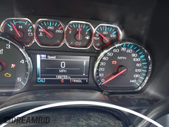 ✅ 2017 Chevrolet Silverado 2500HD LT • VIN: 1GC1KVEY4HF182790 • Lot: 42357385. Wystawiony na IAAI z przebiegiem 189 755 mil. Bezpłatny archiwum sprzedaży aukcyjnych z USA i szczegółowy raport historii pojazdu na DreamBid. Zdjęcie 7.