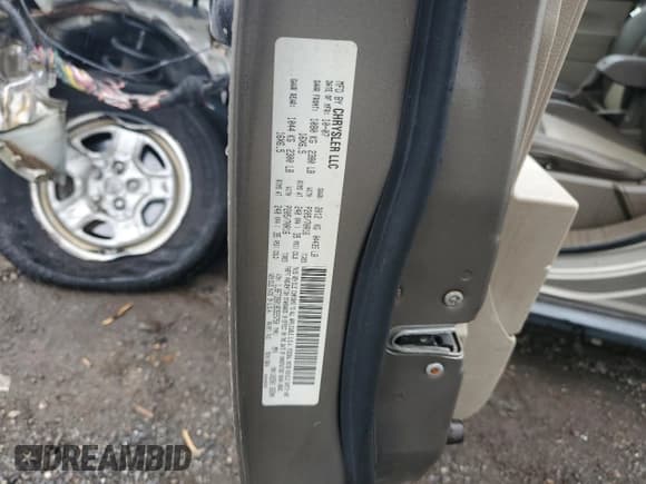 ✅ 2008 Jeep Patriot Sport • VIN: 1J8FT28018D555750 • Лот: 86293145. Опубликован ранее на Copart с пробегом Не указан. Бесплатный доступ к архиву аукционных продаж из США и подробный отчёт об истории автомобиля на DreamBid. Изображение 12.