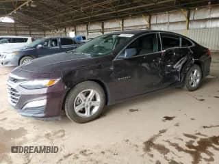 2020 Chevrolet Malibu LS z VIN 1G1ZB5ST7LF141731, wystawiony jako Copart lot #82405885 z przebiegiem 64 775 mil mil oraz Szkoda całkowita • Salvage title. Historia ofert i sprzedaży dostępna na DreamBid. Obrazek 1.