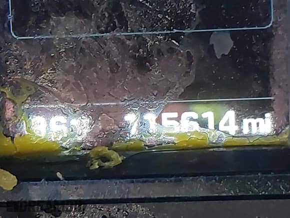 2018 Hyundai Santa Fe SE Ultimate с VIN KM8SR4HF4JU268232, выставлен на аукционе IAAI как лот 41849312 с пробегом 115 614 миль миль и . История ставок и продаж доступна на DreamBid. Изображение 15.