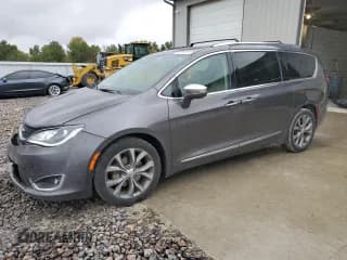 ✅ 2018 Chrysler Pacifica Limited • VIN: 2C4RC1GGXJR278225 • Lot: 89824155. Wystawiony na Copart z przebiegiem 168 538 mil. Bezpłatny archiwum sprzedaży aukcyjnych z USA i szczegółowy raport historii pojazdu na DreamBid. Zdjęcie 1.
