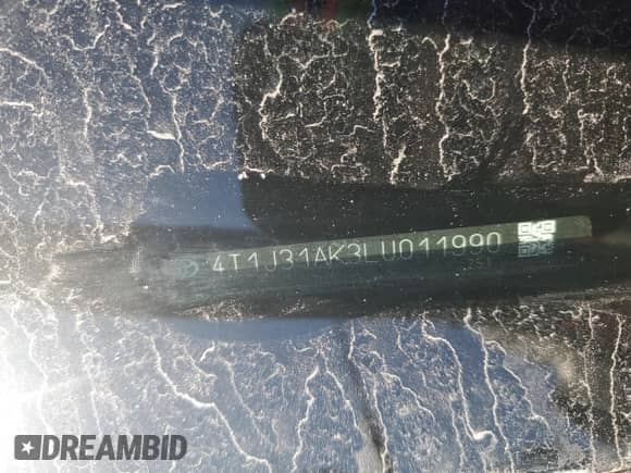 2020 Toyota Camry Hybrid SE z VIN 4T1J31AK3LU011990, wystawiony jako Copart lot #70181845 z przebiegiem 173 265 mil mil oraz Szkoda całkowita • Salvage title. Historia ofert i sprzedaży dostępna na DreamBid. Obrazek 12.