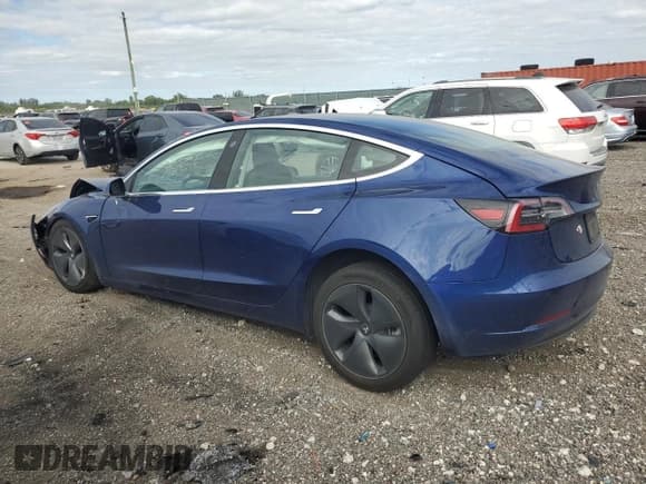 ✅ 2020 Tesla Model 3 Standard Range Plus • VIN: 5YJ3E1EA6LF796913 • Лот: 71775975. Опубликован ранее на Copart с пробегом 60 724 миль. Бесплатный доступ к архиву аукционных продаж из США и подробный отчёт об истории автомобиля на DreamBid. Изображение 2.