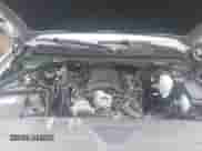 2018 Chevrolet Silverado 1500 LT z VIN 3GCUKREC2JG525366, wystawiony jako IAAI lot #43019515 z przebiegiem 166 139 mil mil oraz . Historia ofert i sprzedaży dostępna na DreamBid. Obrazek 10.