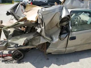 ✅ 1998 Chevrolet S-10 LS • VIN: 1GCCS194XW8192248 • Лот: 56630272. Опубликован ранее на Copart с пробегом Не указан. Бесплатный доступ к архиву аукционных продаж из США и подробный отчёт об истории автомобиля на DreamBid. Изображение 6.