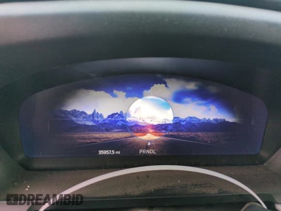 ✅ 2022 Ford Explorer Platinum • VIN: 1FM5K8HC2NGA81834 • Lot: 86394374. Wystawiony na Copart z przebiegiem 35 957 mil. Bezpłatny archiwum sprzedaży aukcyjnych z USA i szczegółowy raport historii pojazdu na DreamBid. Zdjęcie 9.