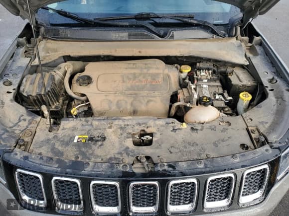 ✅ 2019 Jeep Compass Limited • VIN: 3C4NJCCB1KT814763 • Lot: 86735784. Listed on Copart with 85,144 mi. Free auction sales archive from the USA and detailed vehicle history report at DreamBid. Image 12.