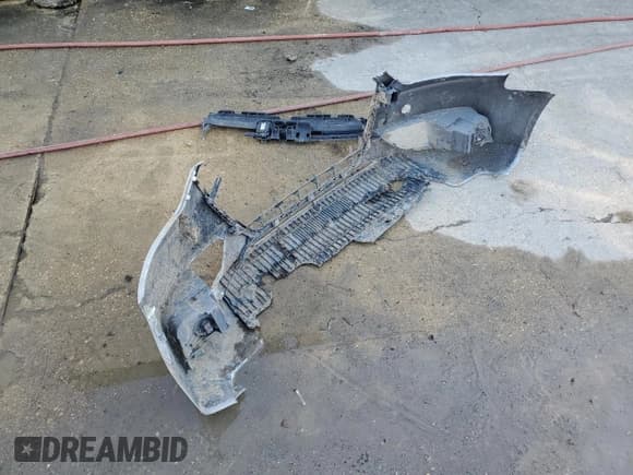 ✅ 2013 Audi A4 Premium • VIN: WAUBFAFL7DA161232 • Lot: 87429425. Listed on Copart with 161,369 mi. Free auction sales archive from the USA and detailed vehicle history report at DreamBid. Image 12.