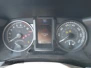 ✅ 2021 Toyota Tacoma SR5 • VIN: 5TFAZ5CN8MX117272 • Lot: 42909783. Wystawiony na IAAI z przebiegiem 43 988 mil. Bezpłatny archiwum sprzedaży aukcyjnych z USA i szczegółowy raport historii pojazdu na DreamBid. Zdjęcie 7.