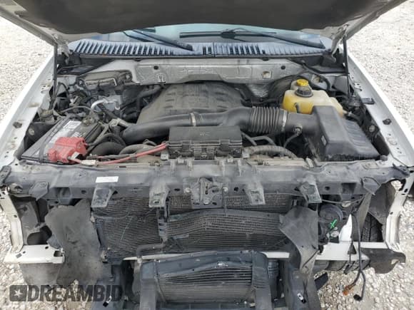 ✅ 2016 Ford Expedition Max Platinum • VIN: 1FMJK1LT4GEF11794 • Lot: 55332795. Listed on Copart with 151,060 mi. Free auction sales archive from the USA and detailed vehicle history report at DreamBid. Image 12.