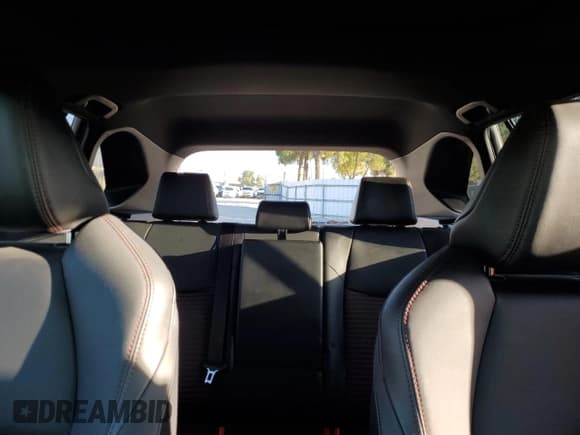 ✅ 2023 Toyota RAV4 XSE • VIN: JTMEB3FV3PD150739 • Lot: 80682095. Listed on Copart with 28,306 mi. Free auction sales archive from the USA and detailed vehicle history report at DreamBid. Image 10.