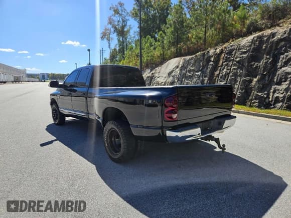 ✅ 2007 Dodge 3500 SLT • VIN: 3D7ML48A97G792058 • Lot: 89638805. Listed on Copart with 321,113 mi. Free auction sales archive from the USA and detailed vehicle history report at DreamBid. Image 3.