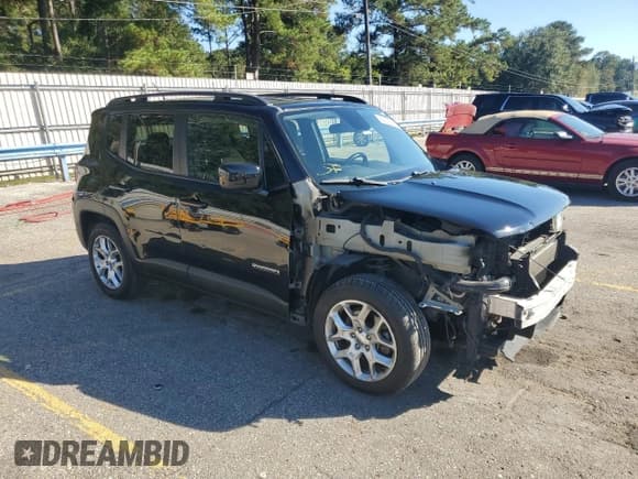 ✅ 2017 Jeep Renegade Latitude • VIN: ZACCJABB3HPF17586 • Лот: 86873365. Опубликован ранее на Copart с пробегом 79 163 миль. Бесплатный доступ к архиву аукционных продаж из США и подробный отчёт об истории автомобиля на DreamBid. Изображение 4.