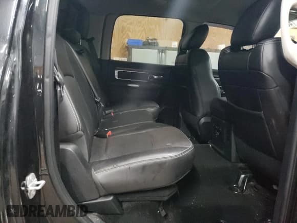 ✅ 2015 Ram 2500 Laramie • VIN: 3C6UR5FJ1FG628505 • Lot: 46228065. Listed on Copart with Not provided. Free auction sales archive from the USA and detailed vehicle history report at DreamBid. Image 10.