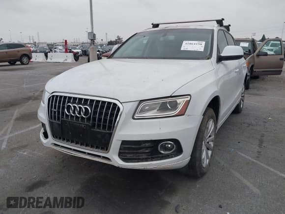 ✅ 2013 Audi Q5 Premium • VIN: WA1CFAFP3DA091183 • Lot: 41864250. Listed on IAAI with 122,666 mi. Free auction sales archive from the USA and detailed vehicle history report at DreamBid. Image 2.