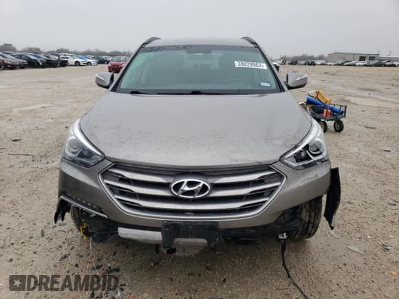 ✅ 2018 Hyundai Santa Fe 2.0T • VIN: 5XYZU4LA4JG536212 • Лот: 39029963. Опубликован ранее на Copart с пробегом 74 993 миль. Бесплатный доступ к архиву аукционных продаж из США и подробный отчёт об истории автомобиля на DreamBid. Изображение 5.