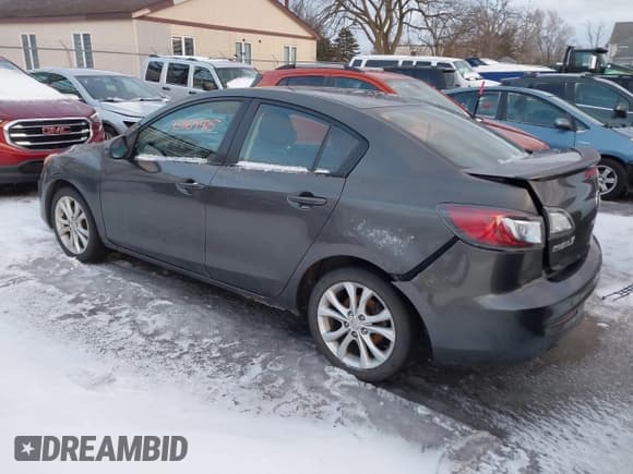 ✅ 2010 Mazda 3 S Grand Touring • VIN: JM1BL1S61A1328515 • Lot: 43864475. Listed on IAAI with 186,375 mi. Free auction sales archive from the USA and detailed vehicle history report at DreamBid. Image 3.