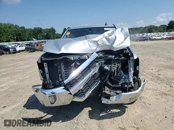 ✅ 2018 Chevrolet Silverado 1500 LT • VIN: 1GCPCREC3JF213925 • Lot: 67103195. Wystawiony na Copart z przebiegiem 203 786 mil. Bezpłatny archiwum sprzedaży aukcyjnych z USA i szczegółowy raport historii pojazdu na DreamBid. Zdjęcie 13.