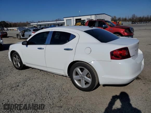 ✅ 2013 Dodge Avenger SE • VIN: 1C3CDZAB5DN649019 • Лот: 83601724. Опубликован ранее на Copart с пробегом 157 392 миль. Бесплатный доступ к архиву аукционных продаж из США и подробный отчёт об истории автомобиля на DreamBid. Изображение 2.