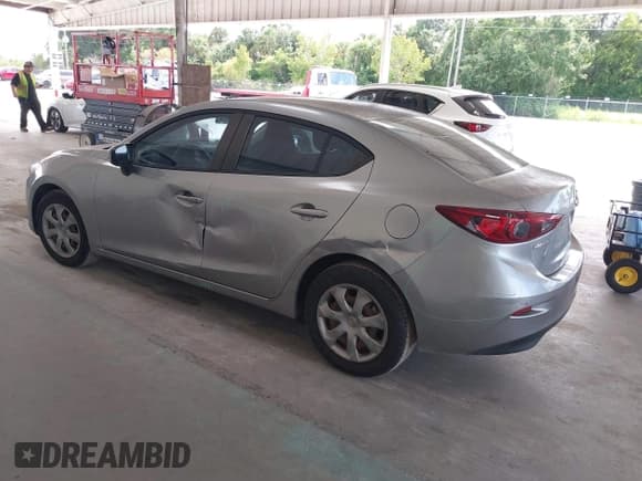 ✅ 2014 Mazda 3 i Sport • VIN: JM1BM1U71E1135001 • Lot: 43135170. Wystawiony na IAAI z przebiegiem 118 175 mil. Bezpłatny archiwum sprzedaży aukcyjnych z USA i szczegółowy raport historii pojazdu na DreamBid. Zdjęcie 3.