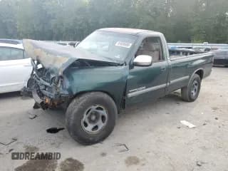 ✅ 2003 Toyota Tundra SR5 • VIN: 5TBKT44113S401173 • Lot: 81620685. Listed on Copart with 338,974 mi. Free auction sales archive from the USA and detailed vehicle history report at DreamBid. Image 1.