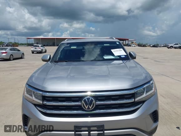 ✅ 2021 Volkswagen Atlas SE • VIN: 1V2JE2CA8MC208202 • Lot: 42583489. Wystawiony na IAAI z przebiegiem 65 754 mil. Bezpłatny archiwum sprzedaży aukcyjnych z USA i szczegółowy raport historii pojazdu na DreamBid. Zdjęcie 12.