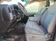 ✅ 2019 Chevrolet Silverado 2500HD Work Truck • VIN: 2GC2KREG9K1185492 • Лот: 81143915. Опубликован ранее на Copart с пробегом 124 233 миль. Бесплатный доступ к архиву аукционных продаж из США и подробный отчёт об истории автомобиля на DreamBid. Изображение 7.