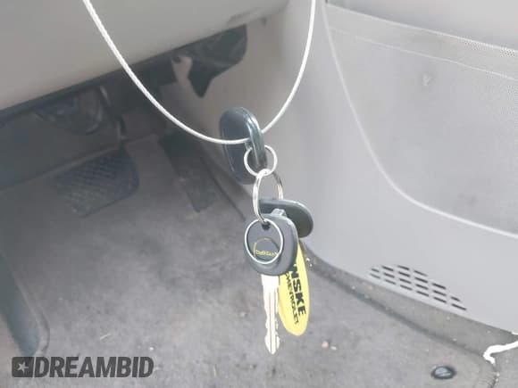 ✅ 2005 Chevrolet Equinox LT • VIN: 2CNDL73F656175719 • Лот: 41688430. Опубликован ранее на IAAI с пробегом 98 994 миль. Бесплатный доступ к архиву аукционных продаж из США и подробный отчёт об истории автомобиля на DreamBid. Изображение 11.