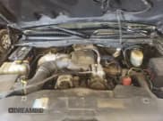 ✅ 2001 Chevrolet Silverado 2500HD • VIN: 1GCHK23121F152745 • Lot: 86510024. Wystawiony na Copart z przebiegiem 329 150 mil. Bezpłatny archiwum sprzedaży aukcyjnych z USA i szczegółowy raport historii pojazdu na DreamBid. Zdjęcie 12.