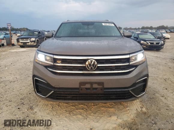 ✅ 2020 Volkswagen Atlas SE • VIN: 1V26E2CA4LC228113 • Лот: 80616625. Опубликован ранее на Copart с пробегом 82 946 миль. Бесплатный доступ к архиву аукционных продаж из США и подробный отчёт об истории автомобиля на DreamBid. Изображение 5.