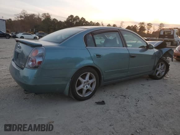 ✅ 2002 Nissan Altima SE • VIN: 1N4BL11E22C133592 • Лот: 92739355. Опубликован ранее на Copart с пробегом Не указан. Бесплатный доступ к архиву аукционных продаж из США и подробный отчёт об истории автомобиля на DreamBid. Изображение 3.