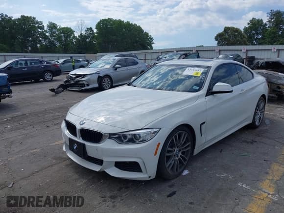 ✅ 2015 BMW 4 Series 428i • VIN: WBA3N3C55FK233907 • Лот: 42335053. Опубликован ранее на IAAI с пробегом 45 000 миль. Бесплатный доступ к архиву аукционных продаж из США и подробный отчёт об истории автомобиля на DreamBid. Изображение 2.