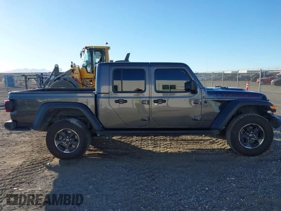✅ 2023 Jeep Gladiator Rubicon • VIN: 1C6JJTBG3PL538785 • Lot: 41045312. Listed on IAAI with 45,708 mi. Free auction sales archive from the USA and detailed vehicle history report at DreamBid. Image 13.
