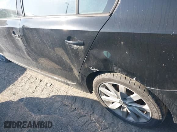 ✅ 2012 Volkswagen Jetta S • VIN: 3VW1K7AJ1CM378051 • Lot: 41718140. Listed on IAAI with 188,671 mi. Free auction sales archive from the USA and detailed vehicle history report at DreamBid. Image 17.