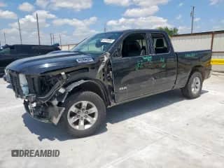 2020 Ram 1500 Laramie с VIN 1C6RREDT7LN306139, выставлен на аукционе Copart как лот 62704995 с пробегом 118 657 миль миль и Списание • Salvage title. История ставок и продаж доступна на DreamBid. Изображение 1.