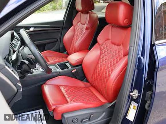 ✅ 2019 Audi SQ5 Premium Plus • VIN: WA1B4AFY0K2077517 • Lot: 92155675. Wystawiony na Copart z przebiegiem 58 608 mil. Bezpłatny archiwum sprzedaży aukcyjnych z USA i szczegółowy raport historii pojazdu na DreamBid. Zdjęcie 5.