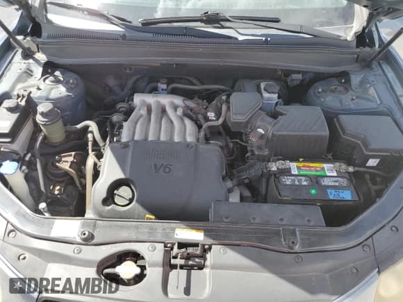 ✅ 2009 Hyundai Santa Fe GLS • VIN: 5NMSG13D49H284237 • Lot: 77692464. Listed on Copart with Not provided. Free auction sales archive from the USA and detailed vehicle history report at DreamBid. Image 11.