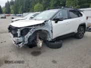 ✅ 2022 Toyota RAV4 XSE • VIN: JTMEB3FVXND081707 • Lot: 81301955. Wystawiony na Copart z przebiegiem 47 934 mil. Bezpłatny archiwum sprzedaży aukcyjnych z USA i szczegółowy raport historii pojazdu na DreamBid. Zdjęcie 1.