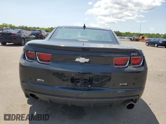 ✅ 2011 Chevrolet Camaro 2LT • VIN: 2G1FC1EDXB9121784 • Лот: 59096015. Опубликован ранее на Copart с пробегом 126 313 миль. Бесплатный доступ к архиву аукционных продаж из США и подробный отчёт об истории автомобиля на DreamBid. Изображение 6.