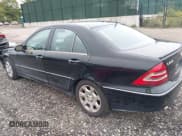 ✅ 2006 Mercedes-Benz C 280 Luxury • VIN: WDBRF92H36F768881 • Lot: 40434681. Wystawiony na IAAI z przebiegiem 258 478 mil. Bezpłatny archiwum sprzedaży aukcyjnych z USA i szczegółowy raport historii pojazdu na DreamBid. Zdjęcie 3.