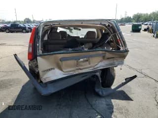 ✅ 1994 Volvo 850 • VIN: YV1LW5713R2013537 • Лот: 65142865. Опубликован ранее на Copart с пробегом 172 131 миль. Бесплатный доступ к архиву аукционных продаж из США и подробный отчёт об истории автомобиля на DreamBid. Изображение 6.