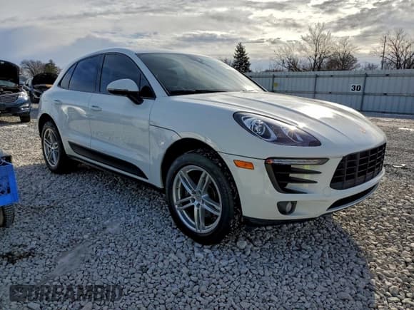 ✅ 2018 Porsche Macan • VIN: WP1AA2A54JLB14587 • Лот: 96050415. Опубликован ранее на Copart с пробегом 166 818 миль. Бесплатный доступ к архиву аукционных продаж из США и подробный отчёт об истории автомобиля на DreamBid. Изображение 4.