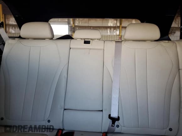 ✅ 2018 BMW X5 sDrive35i • VIN: 5UXKR2C57J0Z14683 • Lot: 89893955. Listed on Copart with 83,020 mi. Free auction sales archive from the USA and detailed vehicle history report at DreamBid. Image 10.