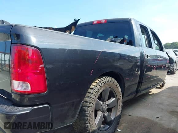 2017 Ram 1500 Express с VIN 1C6RR6FT7HS591856, выставлен на аукционе IAAI как лот 42828401 с пробегом 141 590 миль миль и . История ставок и продаж доступна на DreamBid. Изображение 14.