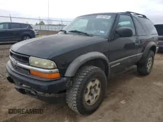 2003 Chevrolet Blazer LS z VIN 1GNCT18X23K154091, wystawiony jako Copart lot #41507405 z przebiegiem 166 019 mil mil oraz Szkoda całkowita • Salvage title. Historia ofert i sprzedaży dostępna na DreamBid. Obrazek 1.