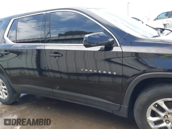 ✅ 2020 Chevrolet Traverse LS • VIN: 1GNERFKW2LJ147684 • Lot: 42789208. Listed on IAAI with 131,966 mi. Free auction sales archive from the USA and detailed vehicle history report at DreamBid. Image 14.